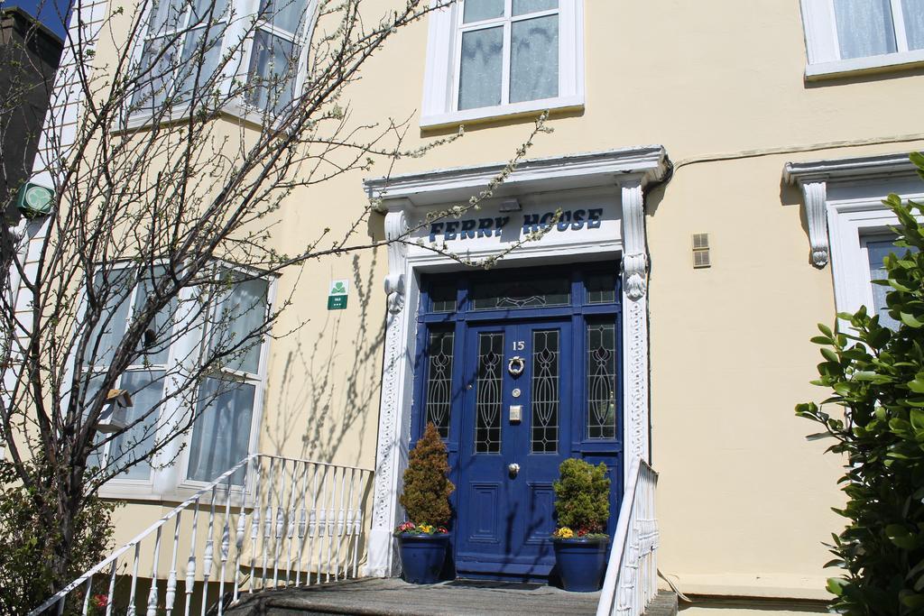 Ferry House Bed & Breakfast Dun Laoghaire Exterior photo