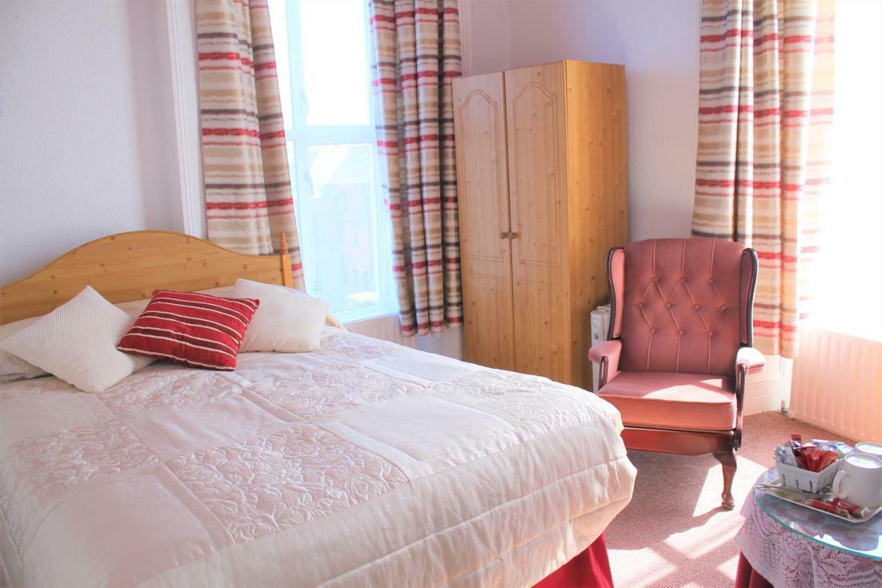 Ferry House Bed & Breakfast Dun Laoghaire Exterior photo